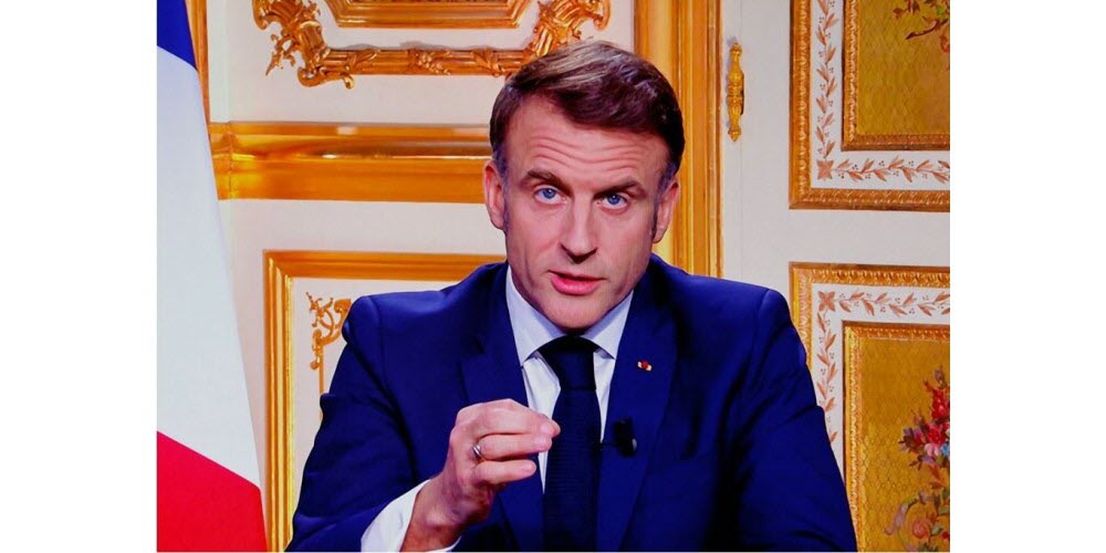 سقوط الحكومة الفرنسية