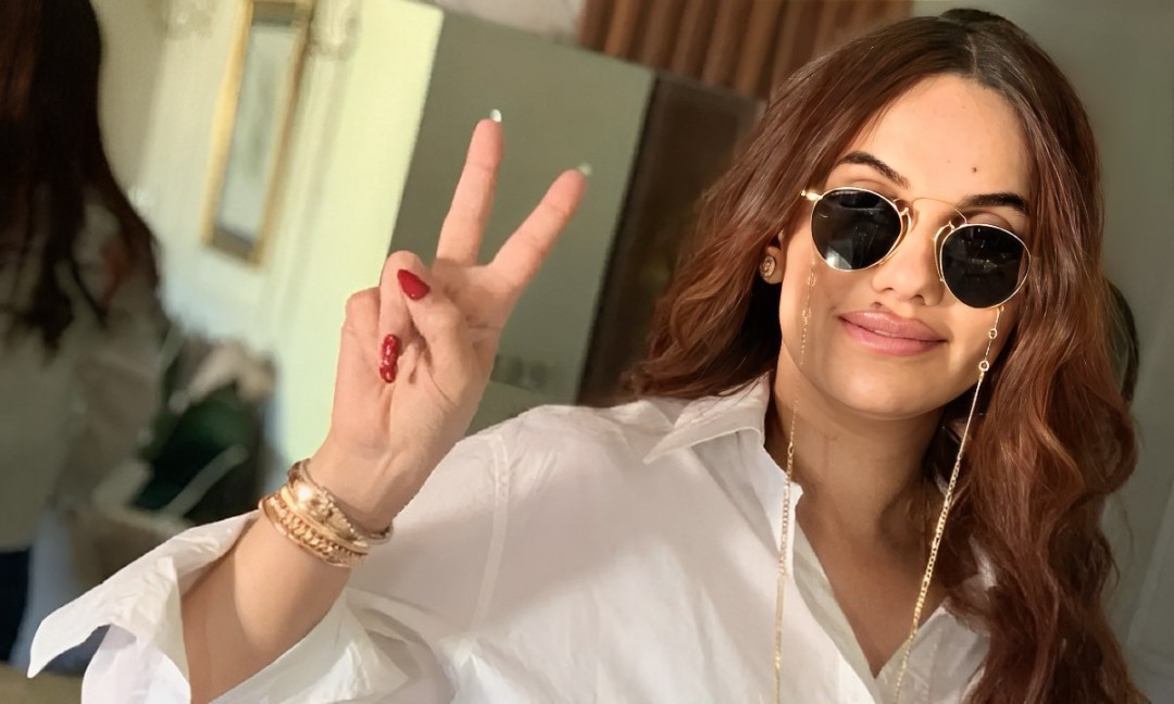 الصحفية حنان باكور